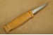 Dalahst 13 cm + 105 offiziellem Dalapferdchen-Schnitzmesser Morakniv mit Birkengriff als Set