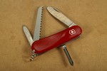 2.4213.ske-victorinox-junior-09-schweizer-taschenmesser-01-smal.jpg