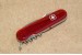 Wenger Basic in transparent rot mit 10 Funktionen (Wenger Schweizer Messer)