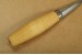 Morakniv Schnitzmesser 120 aus Laminatstahl mit Birkengriff