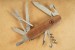 vx1.3711.63-victorinox-offiziersmesser-huntsman-wood-01-big.jpg