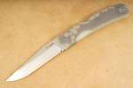 bo01ml025-manly-peak-taschenmesser-cpm-154-desert-camo-01-smal.jpg