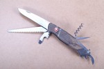 hz1775522_01_wenger-hardwoods-55-ranger-modell-im-camo-design-smal.jpg
