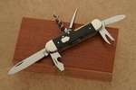 hz327009-hartkopf-militaer-taschenmesser-01-smal.jpg