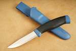 mo13164-morakniv-companion-navy-blue-mora-messer-01-smal.jpg