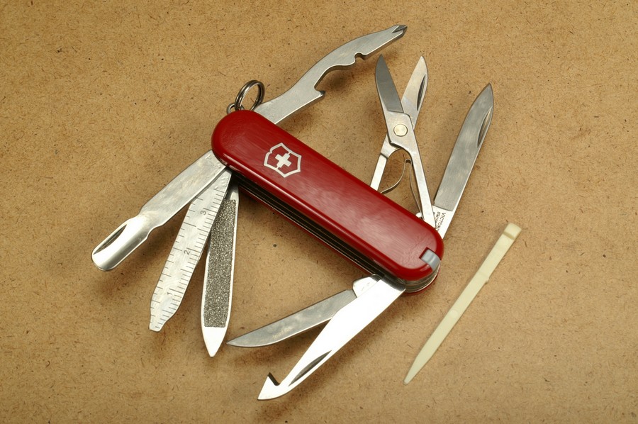 Victorinox MiniChamp rot Schweizer Taschenmesser 0.6385 online kaufen