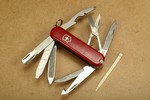 vx0.6385-victorinox-minichamp-rot-schweizer-taschenmesser-01-smal.jpg