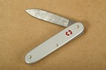 vx0.8000.26-victorinox-schweizer-taschenmesser-pioneer-alox_01-smal.jpg