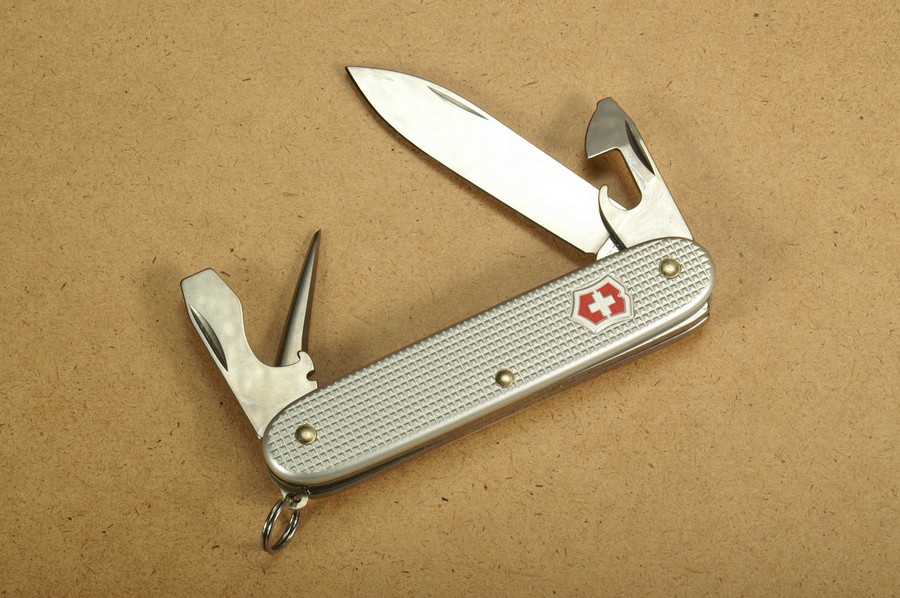Victorinox original echte schweizer Soldatenmesser Offiziersmesser Taschenmesser Klappmesser Taschenwerkzeug Pioneer Alox silber gerippt kaufen