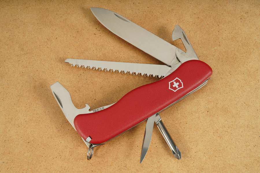 Victorinox trailmaster outlet