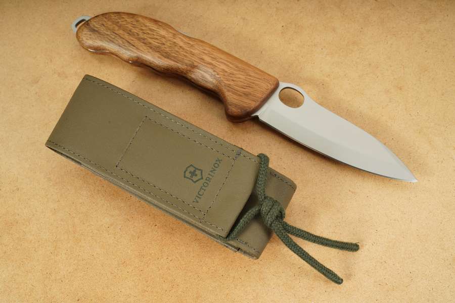 Victorinox hunter pro m wood online