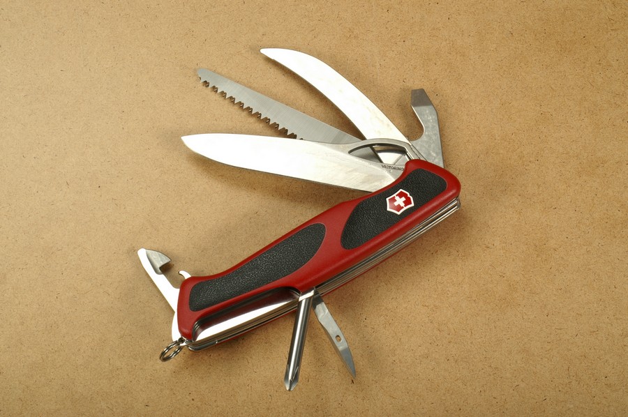 Victorinox Schweizer Taschenmesser RangerGrip 58 0.9683.MC kaufen