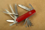 vx1.3763_victorinox_schweizer_offiziersmesser_ranger_01-smal.jpg