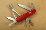 vx1.4703_victorinox_schweizer_offiziersmesser_super_tinker_01-smal.jpg