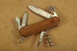 vx2.3801.63-victorinox-evowood-10-nussholz-schweizer-taschenmesser-01-smal.jpg